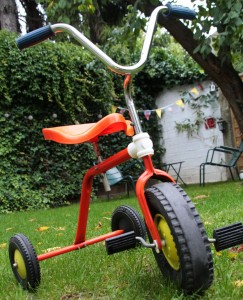 tricycle 1970 jouet vintage Rouge Garden 